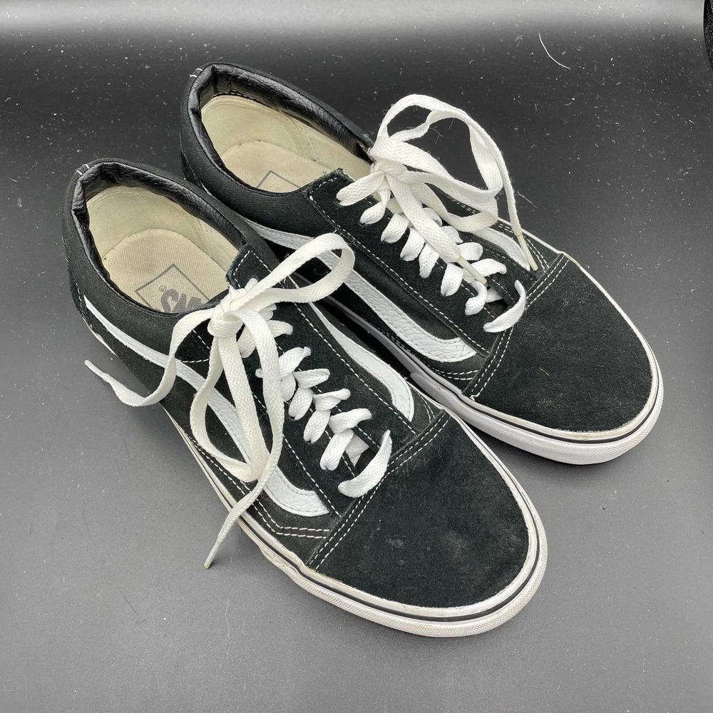 Van’s Old Skool Unisex Black White Suede Canvas Skate Shoes Men 7.5 Women 9